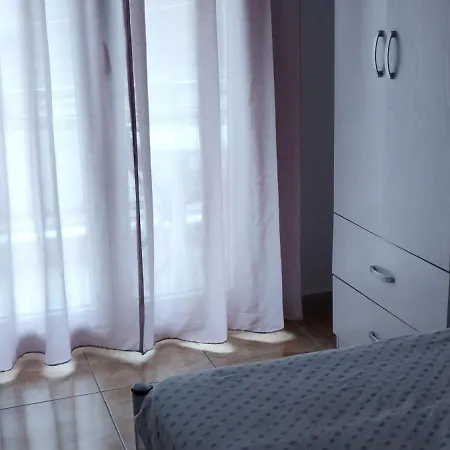 Apartman Popi *